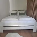 Gigi Linea شقة *