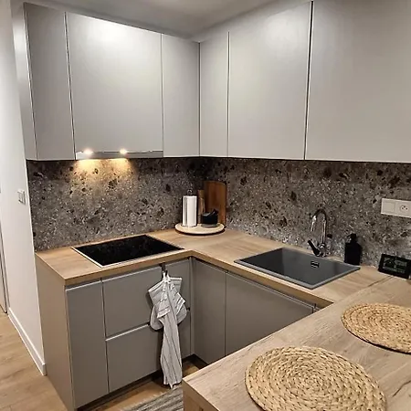 Gigi Linea * ピエシュチャニ