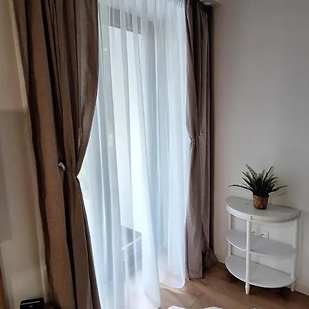 Gigi Linea Apartman Pöstyén
